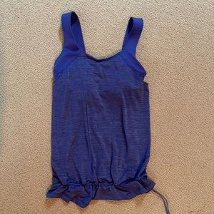 Lululemon workout top